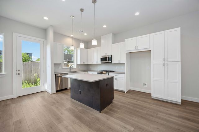 321 Charlock Street, Houston, TX 77022