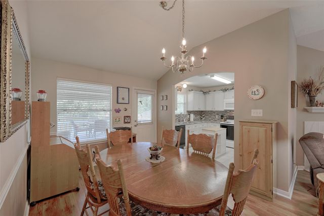 319 Leisure Lane, Montgomery, TX 77356