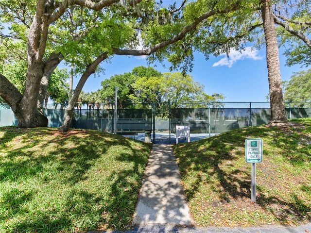 2569 GRASSY POINT DRIVE 309, Lake Mary, FL 32746