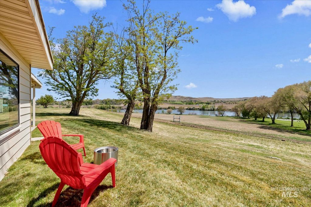 1429 E Cleveland Avenue, Glenns Ferry, ID 83627 photo 24