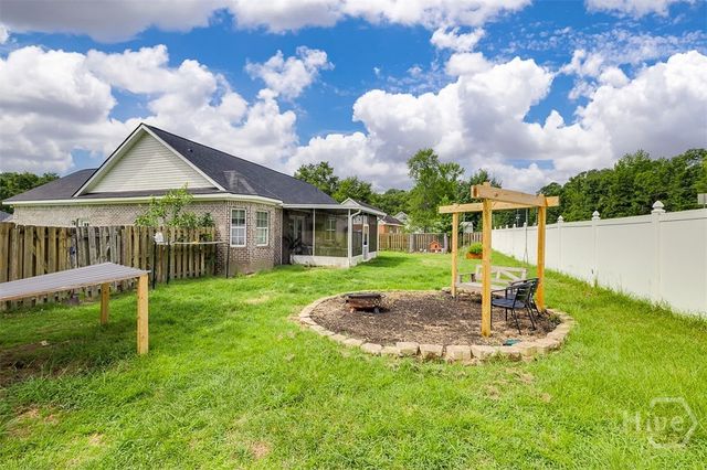 105 Harvest Drive, Springfield, GA 31329