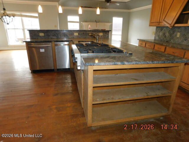 9090 Sandy Drive, Olive Branch, MS 38654