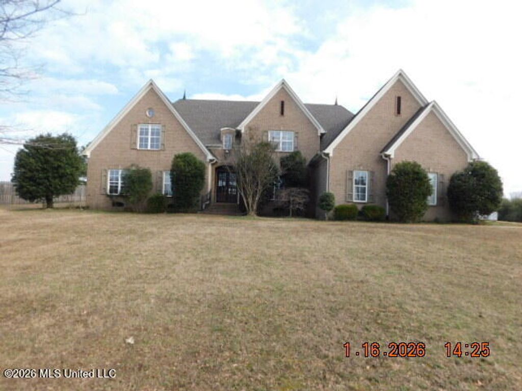 9090 Sandy Drive, Olive Branch, MS 38654