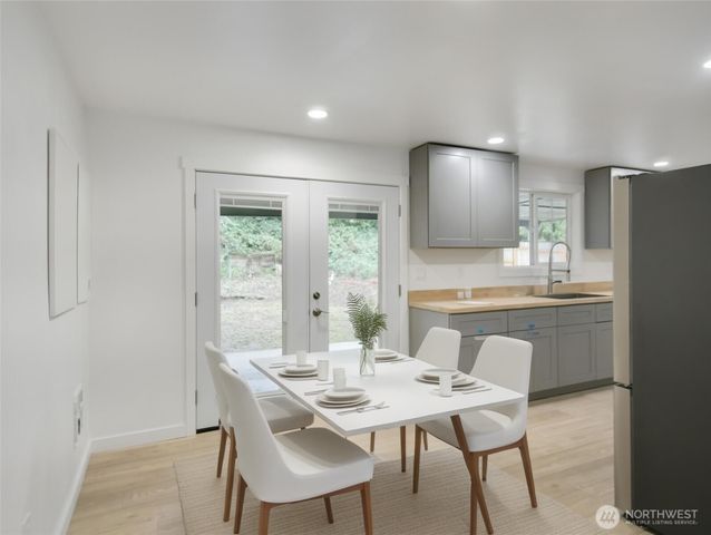 13647 197th Avenue SE, Renton, WA 98059