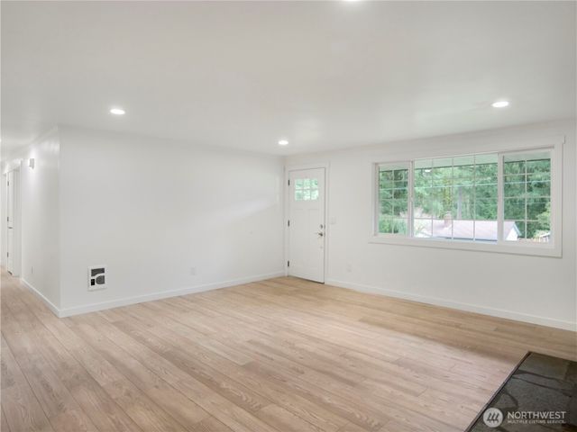 13647 197th Avenue SE, Renton, WA 98059