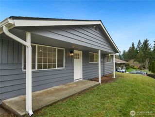 13647 197th Avenue SE, Renton, WA 98059