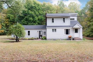 7342 Peck Road, Ravenna, OH 44266