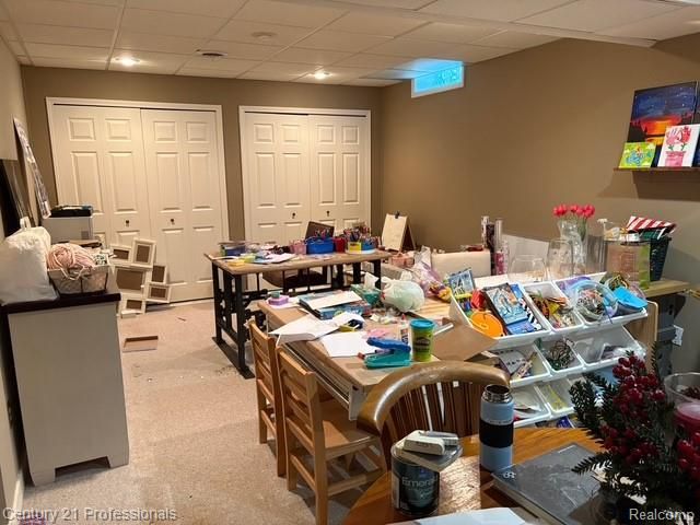 2120 Oakwood Drive, Troy, MI 48085