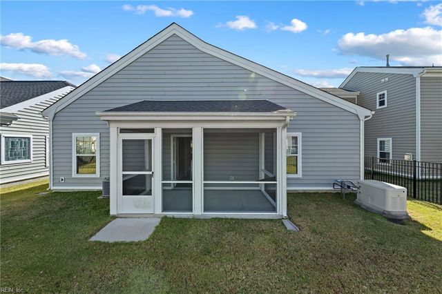 129 Norfleet LN, Suffolk, VA 23434