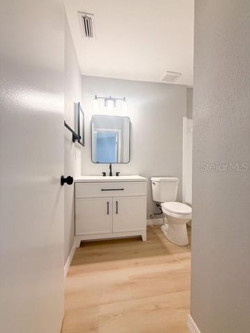 5415 PARKSIDE VILLAS DRIVE, St Petersburg, FL 33709