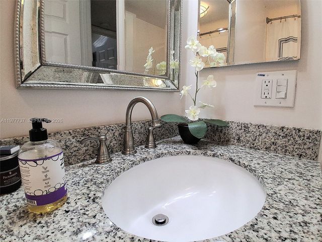 10368 NW 24th Pl 104, Sunrise, FL 33322