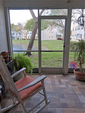 10368 NW 24th Pl 104, Sunrise, FL 33322