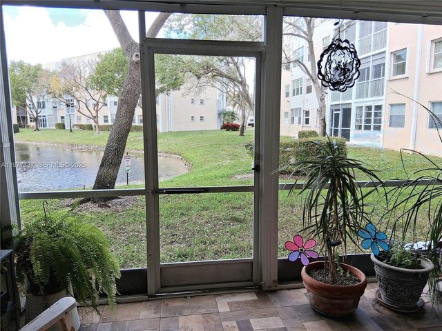 10368 NW 24th Pl 104, Sunrise, FL 33322