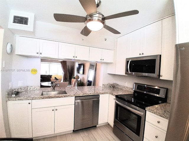 10368 NW 24th Pl 104, Sunrise, FL 33322