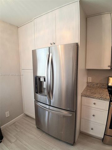 10368 NW 24th Pl 104, Sunrise, FL 33322