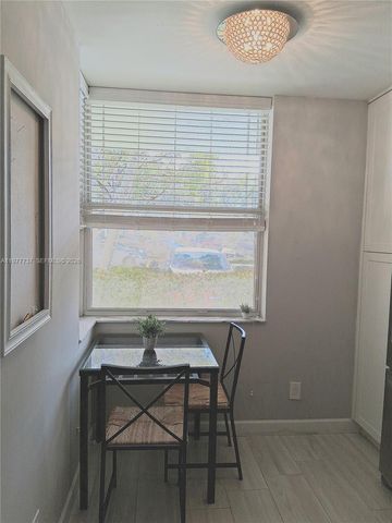 10368 NW 24th Pl 104, Sunrise, FL 33322