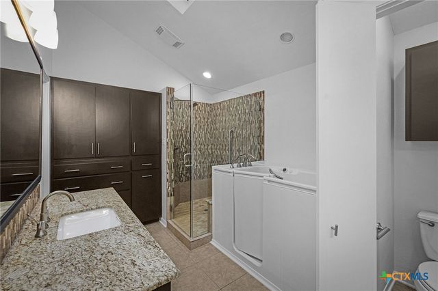 3906 Wendy Oaks Drive, Temple, TX 76502