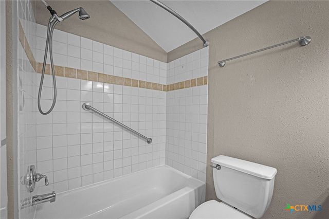 3906 Wendy Oaks Drive, Temple, TX 76502