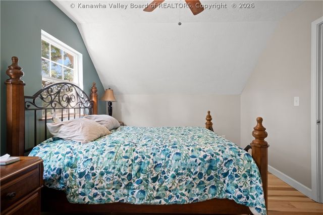 142 SPRUCE Lane, Scott Depot, WV 25560