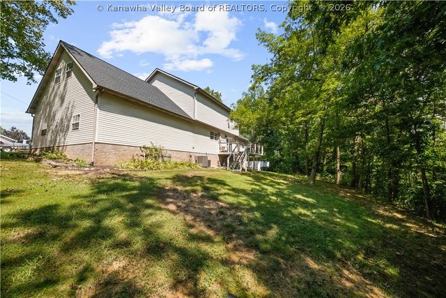 142 SPRUCE Lane, Scott Depot, WV 25560