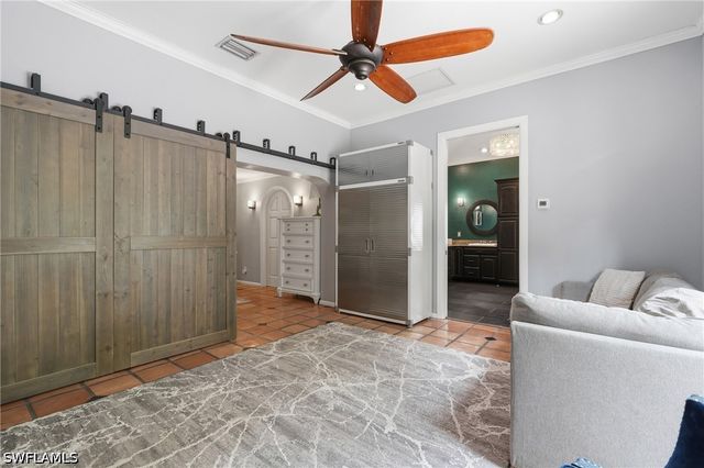4561 Beechwood Lake DR, Naples, FL 34112