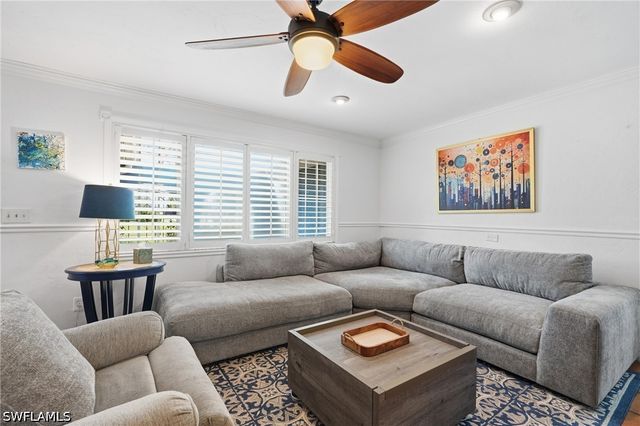4561 Beechwood Lake DR, Naples, FL 34112