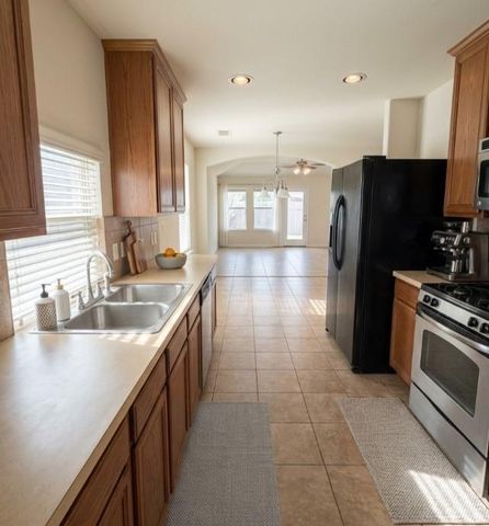 21723 Saragosa Pond Lane, Spring, TX 77379