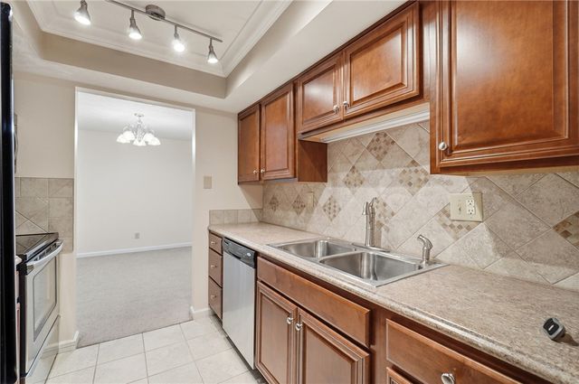 1334 Black Forest Drive B, West Carrollton, OH 45449
