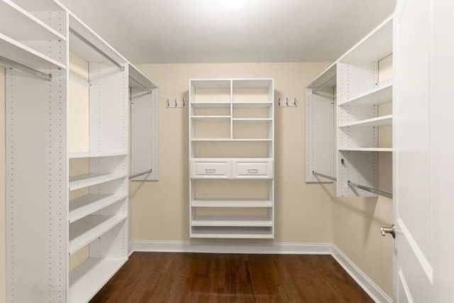 10 Crowninshield St 103, Peabody, MA 01960