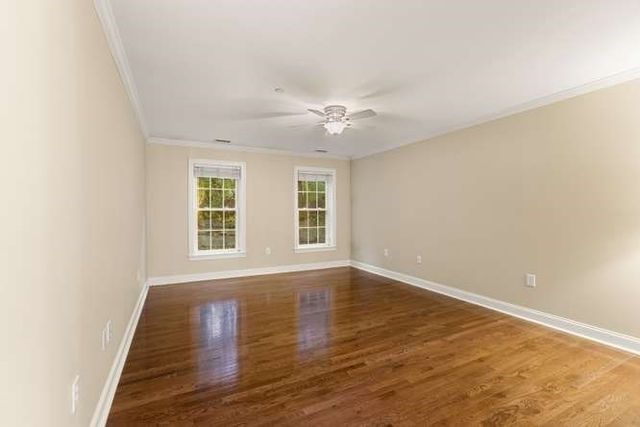 10 Crowninshield St 103, Peabody, MA 01960