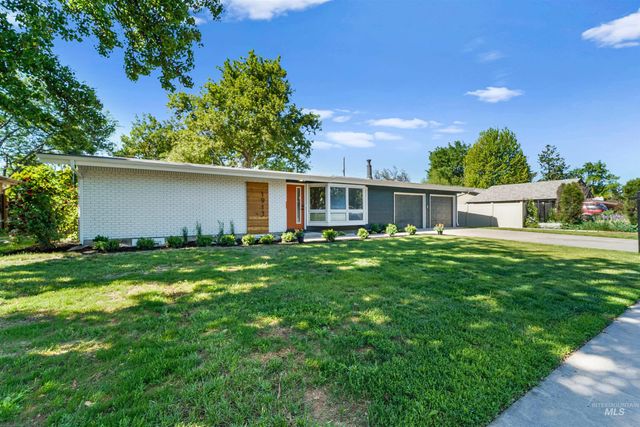 1913 W Suncrest Dr, Boise, ID 83705