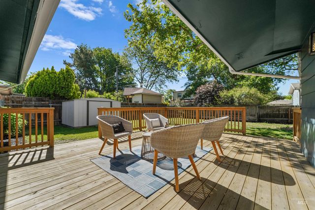 1913 W Suncrest Dr, Boise, ID 83705