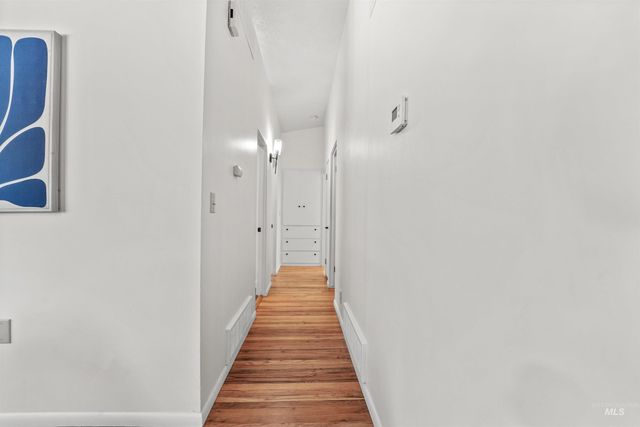 1913 W Suncrest Dr, Boise, ID 83705