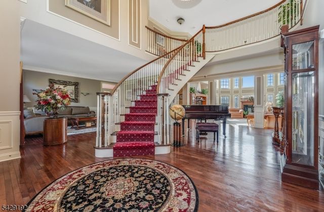 3 Kentview Ct, Raritan Twp., NJ 08822