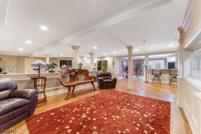 3 Kentview Ct, Raritan Twp., NJ 08822