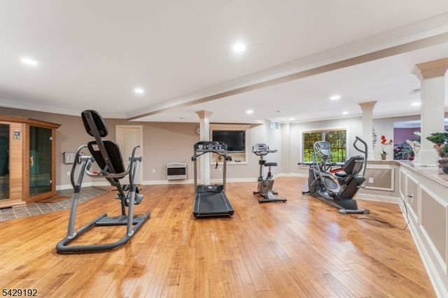 3 Kentview Ct, Raritan Twp., NJ 08822