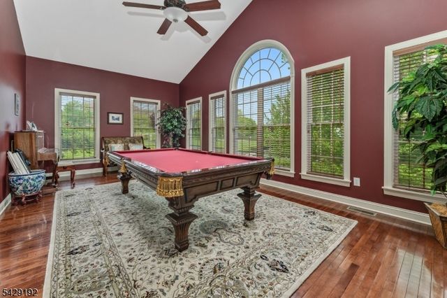 3 Kentview Ct, Raritan Twp., NJ 08822
