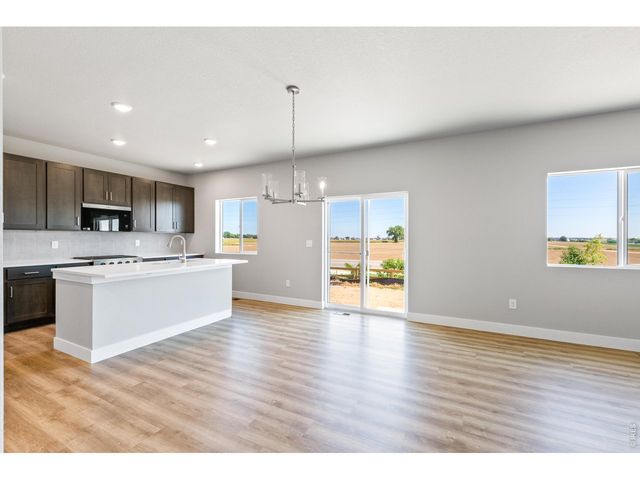 653 Muturu Rd, Johnstown, CO 80534