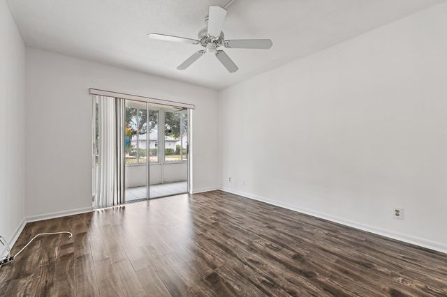 5570 Tamberlane Circle 131, Palm Beach Gardens, FL 33418