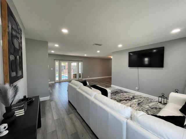 1478 NE 56th Street, Fort Lauderdale, FL 33334