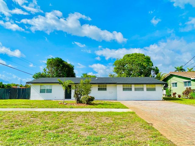 1478 NE 56th Street, Fort Lauderdale, FL 33334