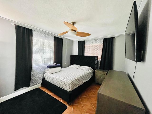 1478 NE 56th Street, Fort Lauderdale, FL 33334