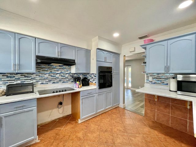 1478 NE 56th Street, Fort Lauderdale, FL 33334