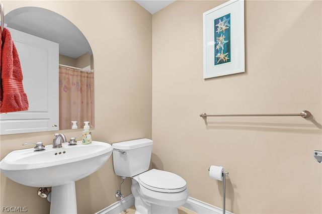 4137 Bay Beach LN 522, Fort Myers Beach, FL 33931