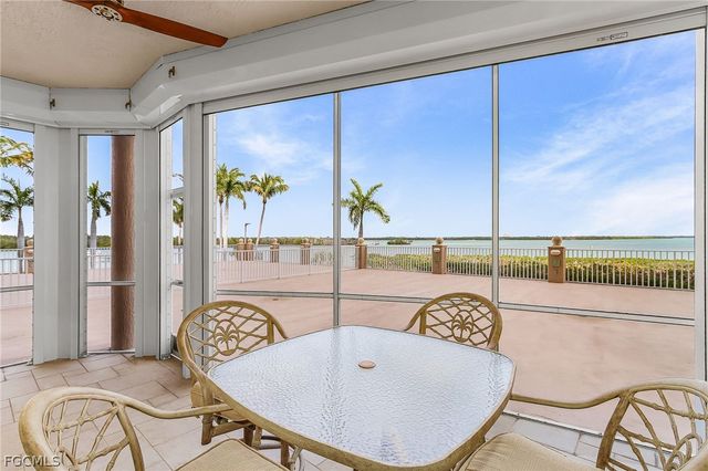 4137 Bay Beach LN 522, Fort Myers Beach, FL 33931