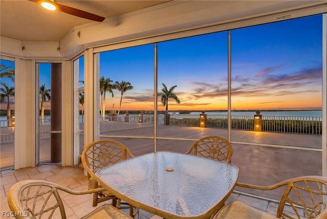 4137 Bay Beach LN 522, Fort Myers Beach, FL 33931