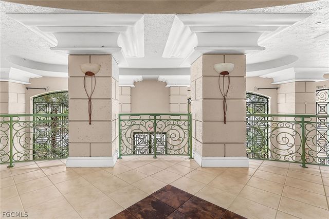 4137 Bay Beach LN 522, Fort Myers Beach, FL 33931