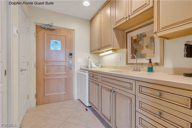 4137 Bay Beach LN 522, Fort Myers Beach, FL 33931