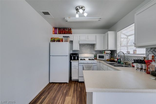 2294 Ray Kanel Drive, Las Vegas, NV 89156