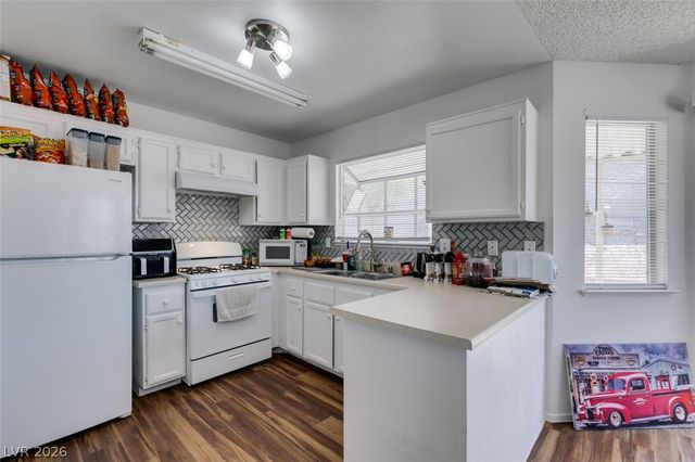 2294 Ray Kanel Drive, Las Vegas, NV 89156